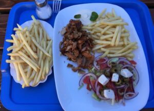 Gyros z Bar Wilga, plaża w Lubiatowie, Choczewo