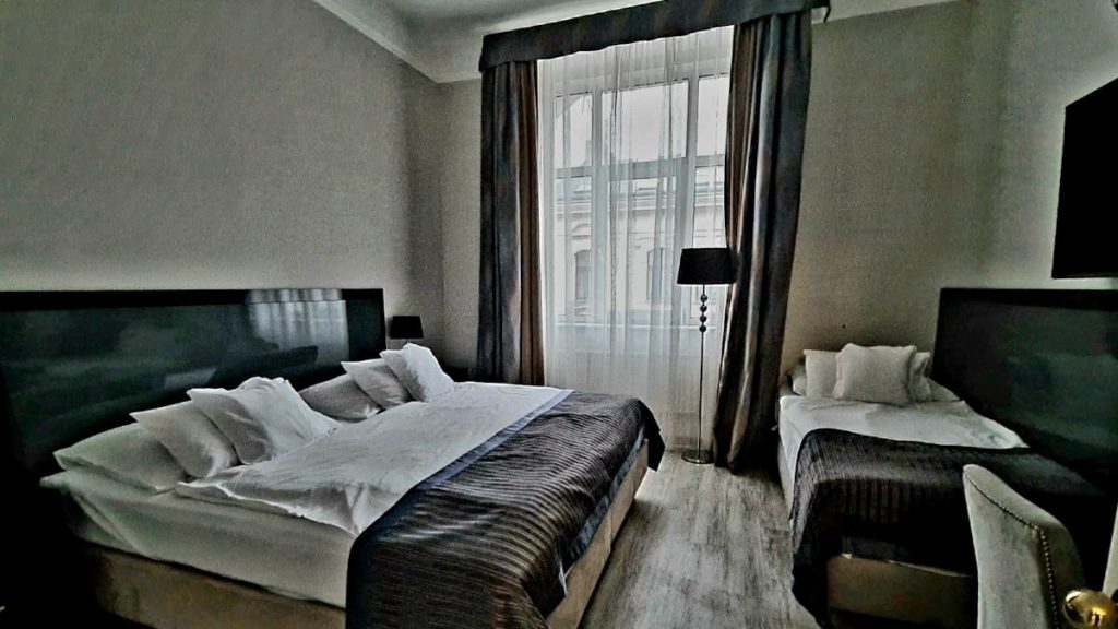 Pokój trzyosobowy w hotelu Julian w Pradze