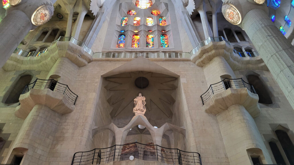 Sagrada Familia figura Maryji